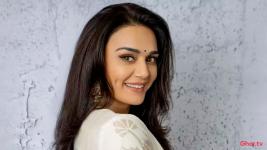 Preity Zinta Sells Bandra Apartment at ₹14.08 Crore, Incurs Nearly ₹3 Crore Loss in Two Years