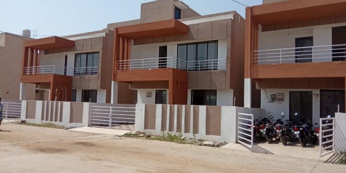 4 BHK Independent House / Villa / Bungalow for Sale of Built-up 2120 Sq.ft in Srishti Samriddhi Tifra Road Bilaspur - Chhattisgarh by Namdev SIB 4 BHK Independent House / Villa / Bungalow for Sale of Built-up 2120 Sq.ft in Srishti Samriddhi Tifra Road Bilaspur - Chhattisgarh by Namdev SIB