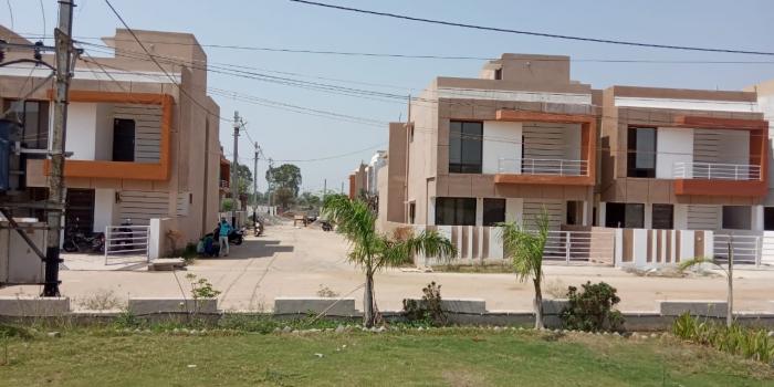 3 BHK Independent House / Villa / Bungalow for Sale of Plot 1250 Sq.ft in Srishti Samriddhi Tikrapara Bilaspur by Ritesh Sib 3 BHK Independent House / Villa / Bungalow for Sale of Plot 1250 Sq.ft in Srishti Samriddhi Tikrapara Bilaspur by Ritesh Sib