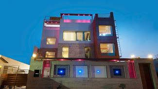 Plot 3500 Sq.ft Guest House / Homestay for Rent in Sector 43 Gurgaon by Ritesh Tayal Plot 3500 Sq.ft Guest House / Homestay for Rent in Sector 43 Gurgaon by Ritesh Tayal