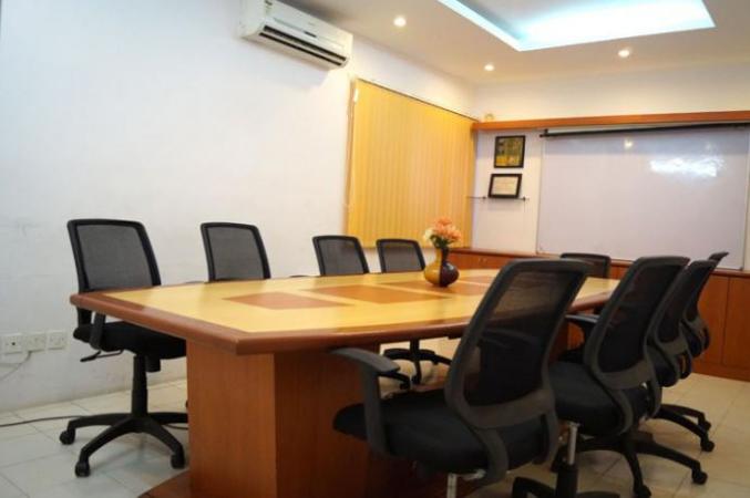 Built-up 500 Sq.ft Coworking Space for Rent in Chennai by Abhi Built-up 500 Sq.ft Coworking Space for Rent in Chennai by Abhi