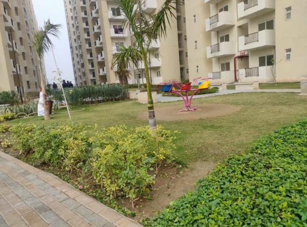 3 BHK Flat for Sale of Built-up 1800 Sq.ft in Fortune Victoria Heights Dhakoli Mohali by Bony Property 3 BHK Flat for Sale of Built-up 1800 Sq.ft in Fortune Victoria Heights Dhakoli Mohali by Bony Property