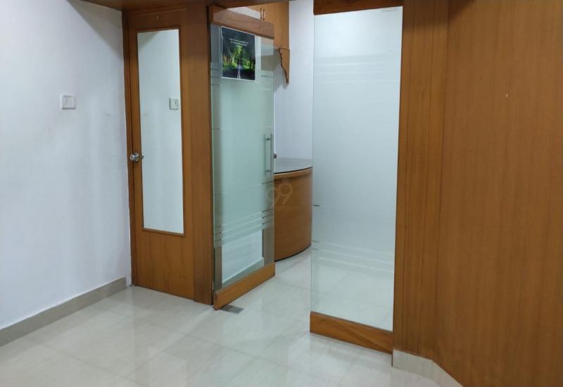Built-up 400 Sq.ft Commercial Space for Rent in Duraisamy Apartment ECR Road Chennai by Sangheetha Built-up 400 Sq.ft Commercial Space for Rent in Duraisamy Apartment ECR Road Chennai by Sangheetha