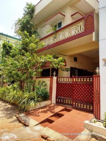 Flat for Sale of Built-up 2332.1 Sq.ft in Vijayawada by Tummala Panduranga Rao Flat for Sale of Built-up 2332.1 Sq.ft in Vijayawada by Tummala Panduranga Rao