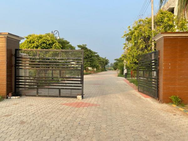Residential Plot for Sale of Plot 100 Sq.Yard in TRICITY HOMES Chandigarh Kharar Road Mohali by Varinder Residential Plot for Sale of Plot 100 Sq.Yard in TRICITY HOMES Chandigarh Kharar Road Mohali by Varinder
