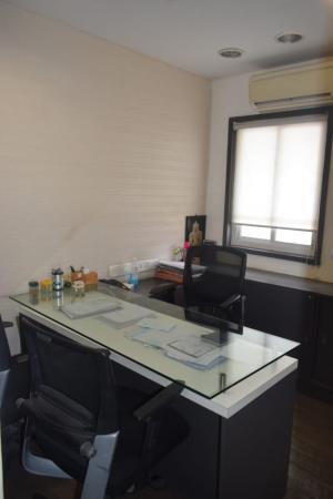Built-up 1000 Sq.ft Commercial Space for Rent in Marine Lines Mumbai by Lalit Chitalia Built-up 1000 Sq.ft Commercial Space for Rent in Marine Lines Mumbai by Lalit Chitalia