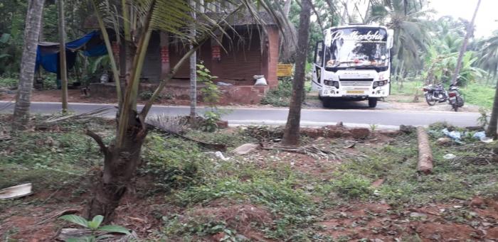 Residential Plot for Sale of Built-up 10 Cents in Evergreen land for sale in koorara Tellicherry Kannur by Sandeevan Residential Plot for Sale of Built-up 10 Cents in Evergreen land for sale in koorara Tellicherry Kannur by Sandeevan