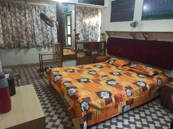 3 BHK Paying Guest for Rent of Built-up 1800 Sq.ft in Paldi Ahmedabad by Komal 3 BHK Paying Guest for Rent of Built-up 1800 Sq.ft in Paldi Ahmedabad by Komal