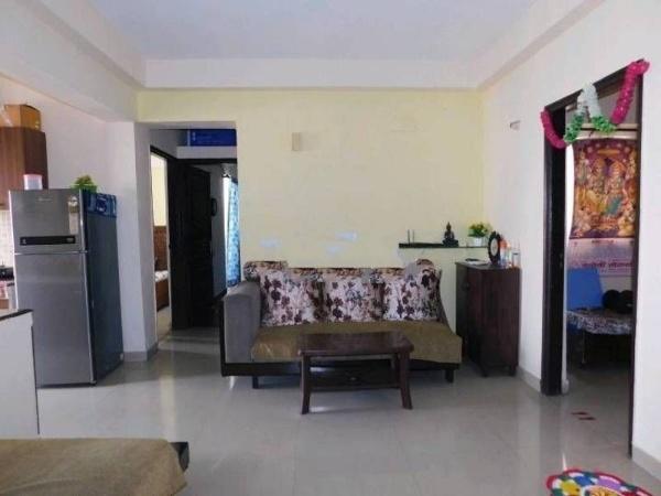 2 BHK Flat for Sale of Carpet 1005 Sq.ft in Sethi max royal Sector 76 Noida by Avadesh 2 BHK Flat for Sale of Carpet 1005 Sq.ft in Sethi max royal Sector 76 Noida by Avadesh