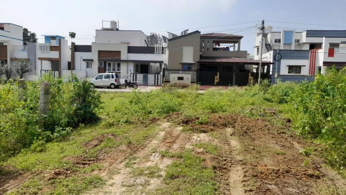Built-up 2400 Sq.ft Commercial Plot for Sale in Vadavalli Coimbatore by Dharshini Built-up 2400 Sq.ft Commercial Plot for Sale in Vadavalli Coimbatore by Dharshini