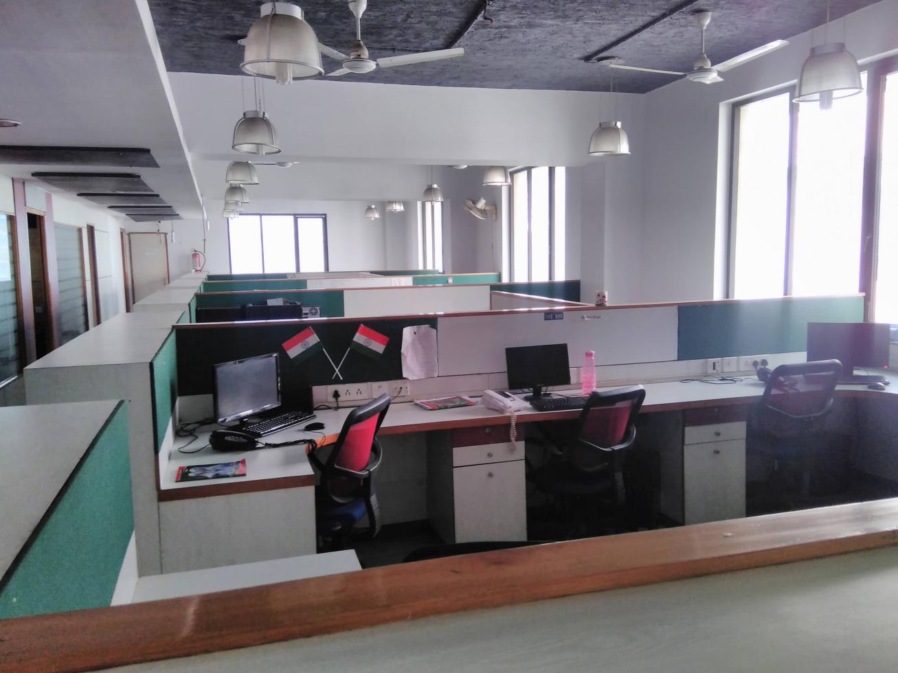 Built-up 5000 Sq.ft Office Space for Rent in Sector 4 Noida by Vineet Kumar Built-up 5000 Sq.ft Office Space for Rent in Sector 4 Noida by Vineet Kumar