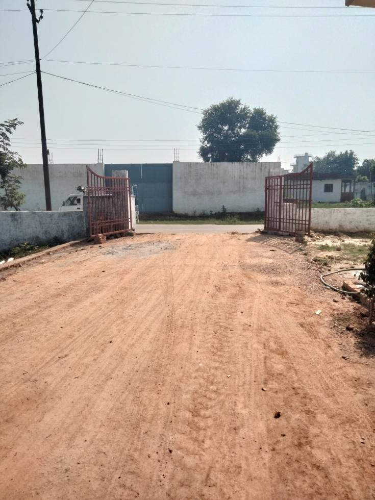 Residential Plot for Sale of Plot 450 Sq.ft in Shiva Smart City 2 NH 91 Gautam Budh Nagar by Vedprakash Residential Plot for Sale of Plot 450 Sq.ft in Shiva Smart City 2 NH 91 Gautam Budh Nagar by Vedprakash