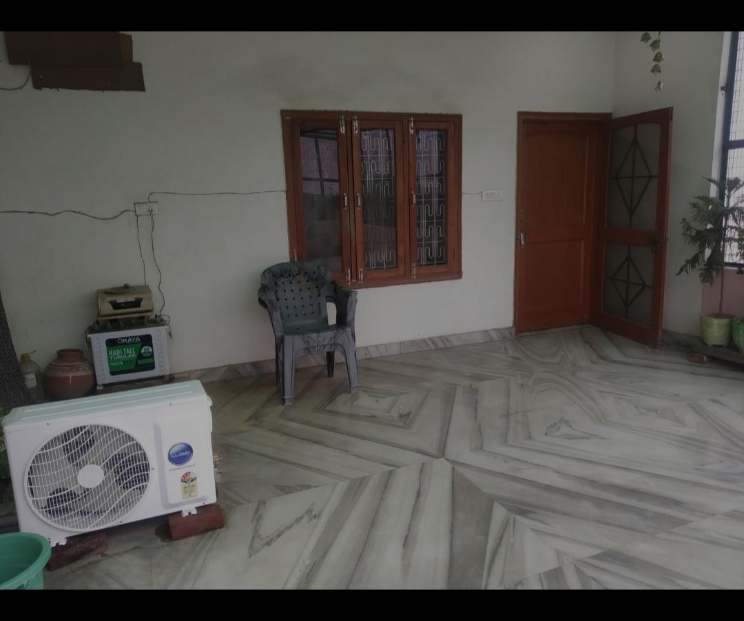1 BHK Independent House / Villa / Bungalow for Rent of Built-up 1200 Sq.ft in GT Road Bulandshahar by Prashant Chaudhary 1 BHK Independent House / Villa / Bungalow for Rent of Built-up 1200 Sq.ft in GT Road Bulandshahar by Prashant Chaudhary