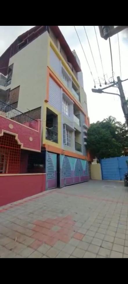 6 BHK Triplex Apartment for Sale of Built-up 5060 Sq.ft in Vimanapura Bangalore by Farhanaj 6 BHK Triplex Apartment for Sale of Built-up 5060 Sq.ft in Vimanapura Bangalore by Farhanaj