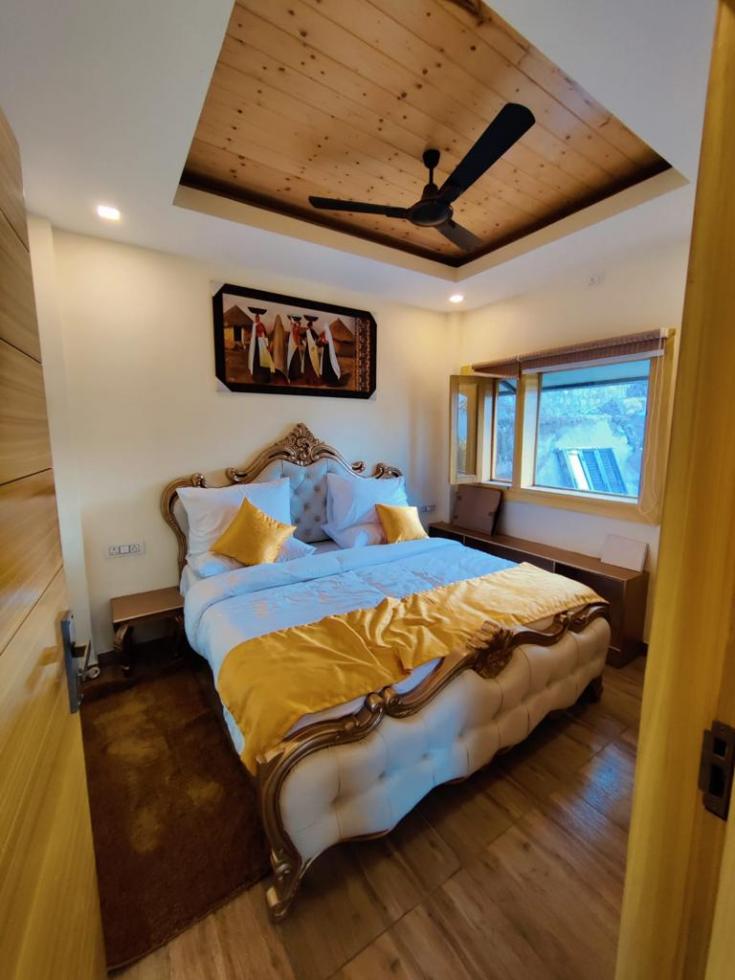2 BHK Independent House / Villa / Bungalow for Sale of Built-up 990 Sq.ft in Platinum Cottages Rishikesh by Saksham 2 BHK Independent House / Villa / Bungalow for Sale of Built-up 990 Sq.ft in Platinum Cottages Rishikesh by Saksham