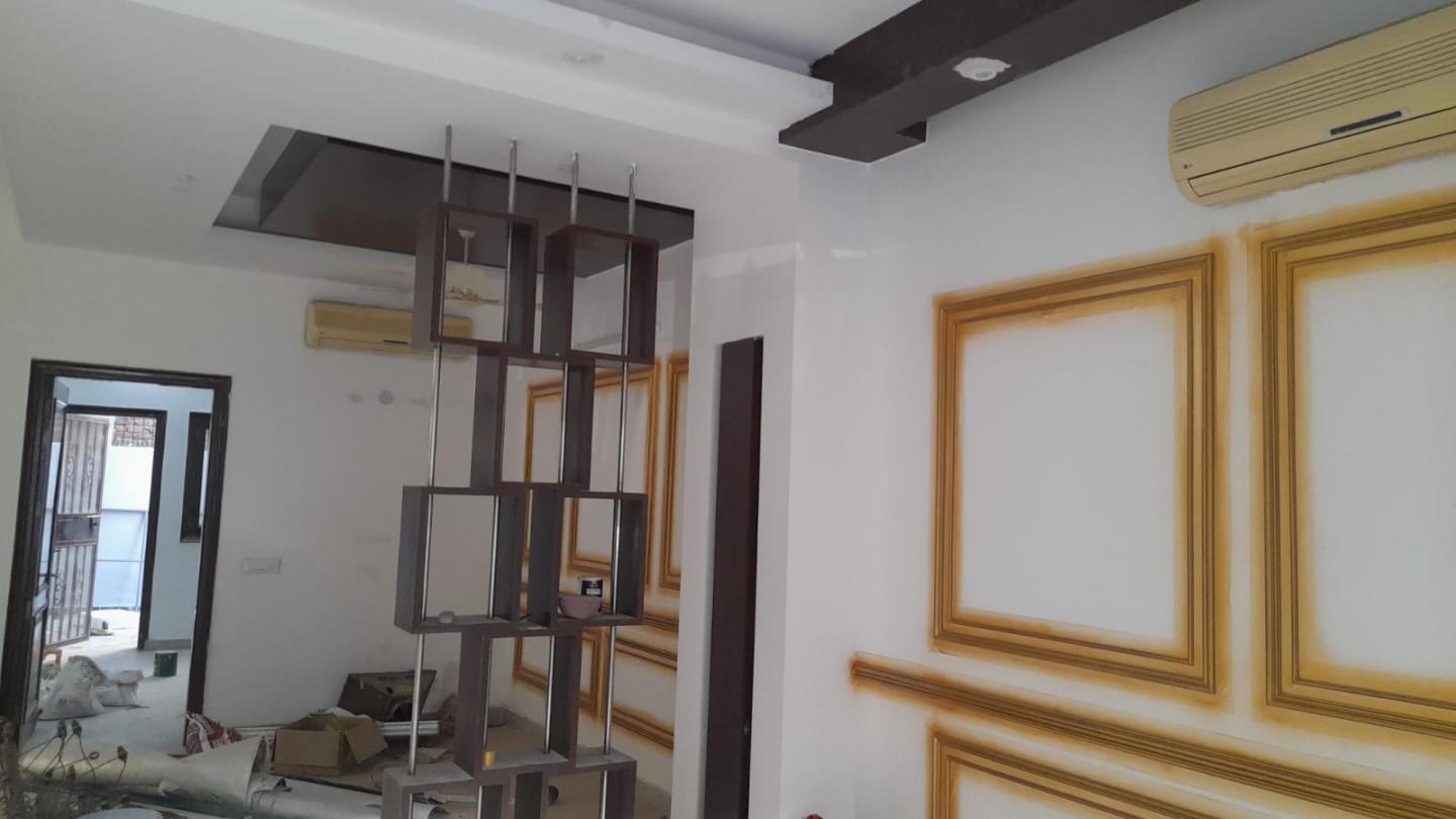 7 BHK Duplex Villa for Sale of Plot 1935 Sq.ft in sushant lok kothi Sushant Lok I Gurgaon by Mahesh 7 BHK Duplex Villa for Sale of Plot 1935 Sq.ft in sushant lok kothi Sushant Lok I Gurgaon by Mahesh