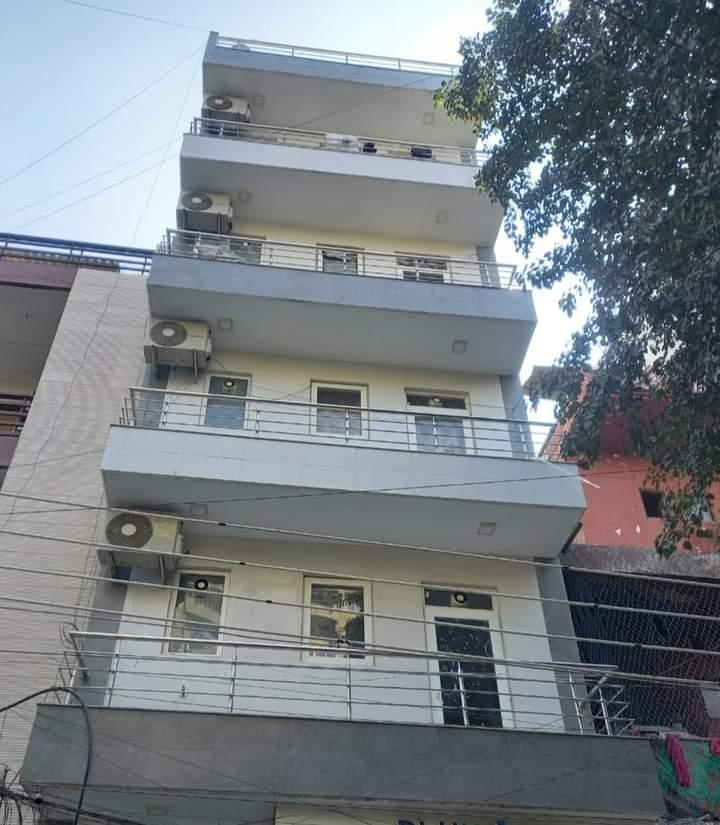 10 BHK Studio Apartment for Sale of Plot 60 Sq.Yard in sushant lok Sushant Lok I Gurgaon by Mahesh 10 BHK Studio Apartment for Sale of Plot 60 Sq.Yard in sushant lok Sushant Lok I Gurgaon by Mahesh