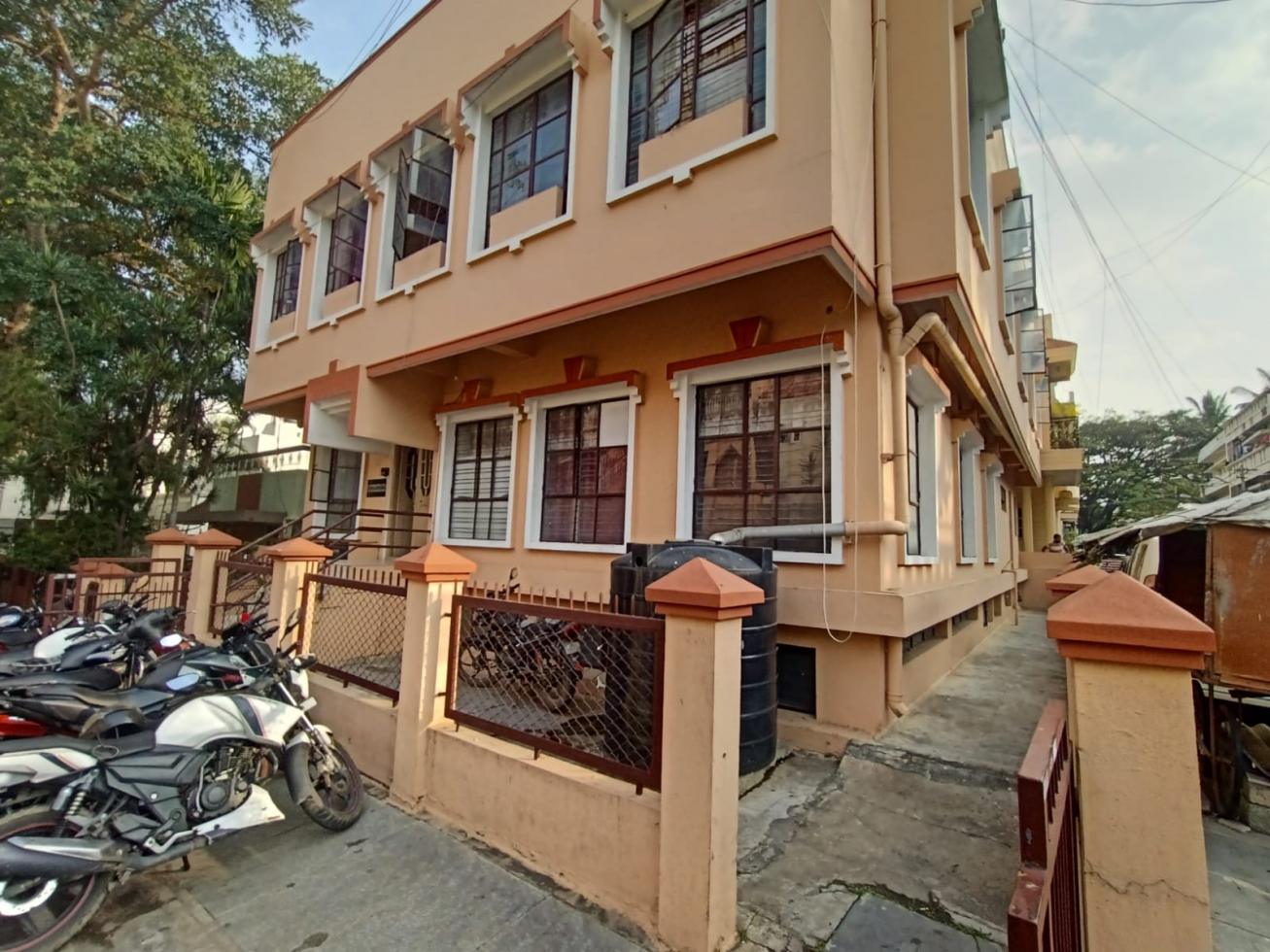 1.5 BHK Paying Guest for Rent of Built-up 350 Sq.ft in JP Nagar Phase 2 Bangalore by Prashanth V 1.5 BHK Paying Guest for Rent of Built-up 350 Sq.ft in JP Nagar Phase 2 Bangalore by Prashanth V