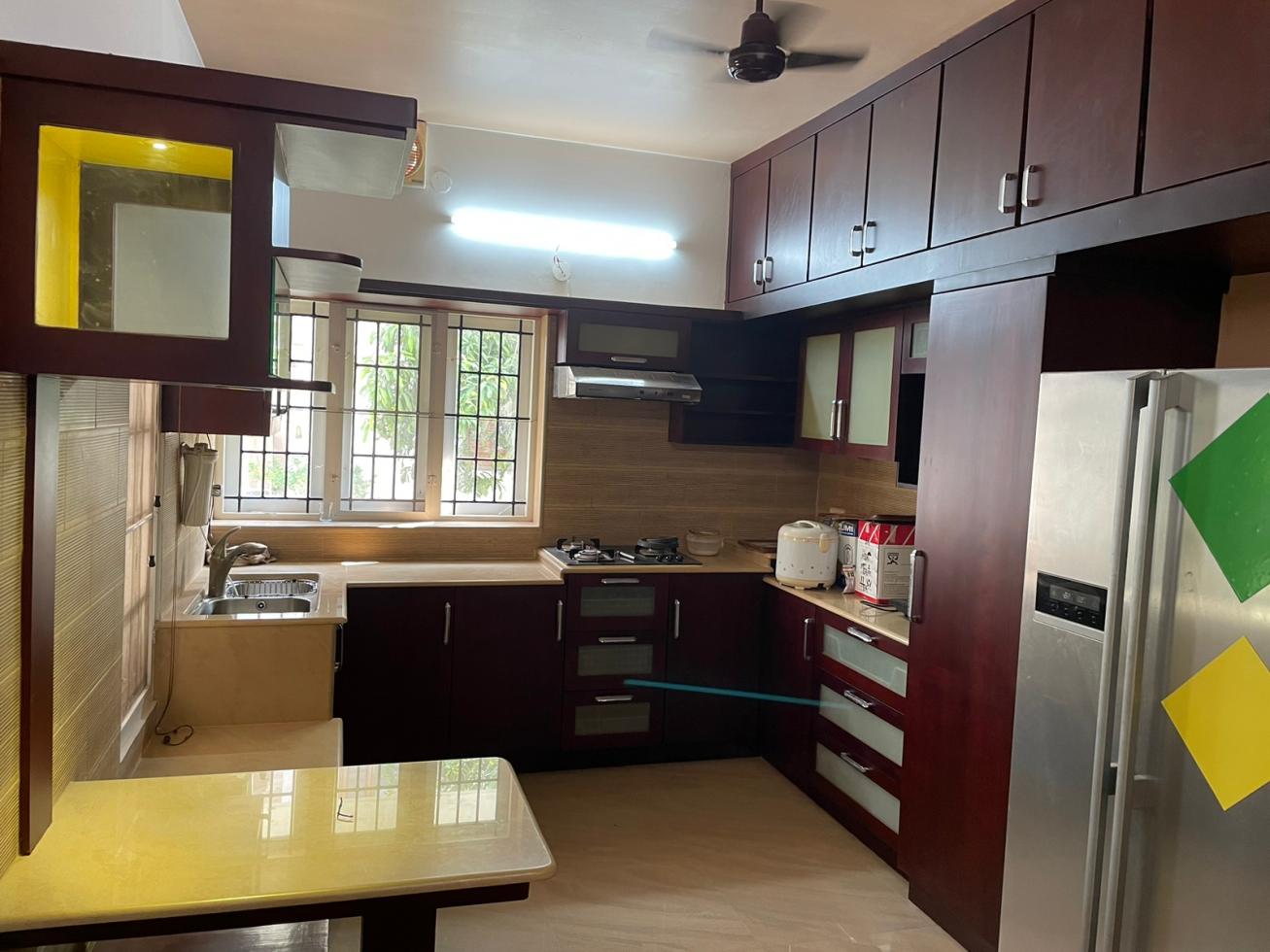 Independent House / Villa / Bungalow for Rent of Built-up 2000 Sq.ft in Maradu Kochi by Sthavarsth Independent House / Villa / Bungalow for Rent of Built-up 2000 Sq.ft in Maradu Kochi by Sthavarsth