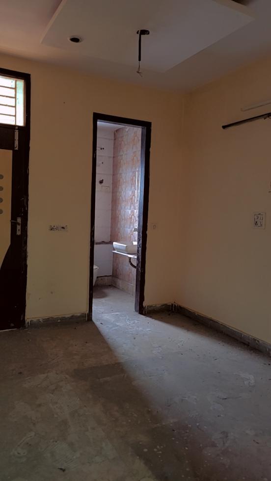 3 BHK Full Floor for Rent of Built-up 900 Sq.ft in Subhash Nagar New Delhi by Deepa 3 BHK Full Floor for Rent of Built-up 900 Sq.ft in Subhash Nagar New Delhi by Deepa
