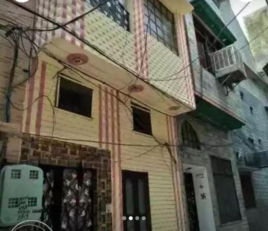 5 BHK Independent House / Villa / Bungalow for Sale of Built-up 700 Sq.ft in Chowk Katra Karam Singh Amritsar by Sunil Chopra 5 BHK Independent House / Villa / Bungalow for Sale of Built-up 700 Sq.ft in Chowk Katra Karam Singh Amritsar by Sunil Chopra