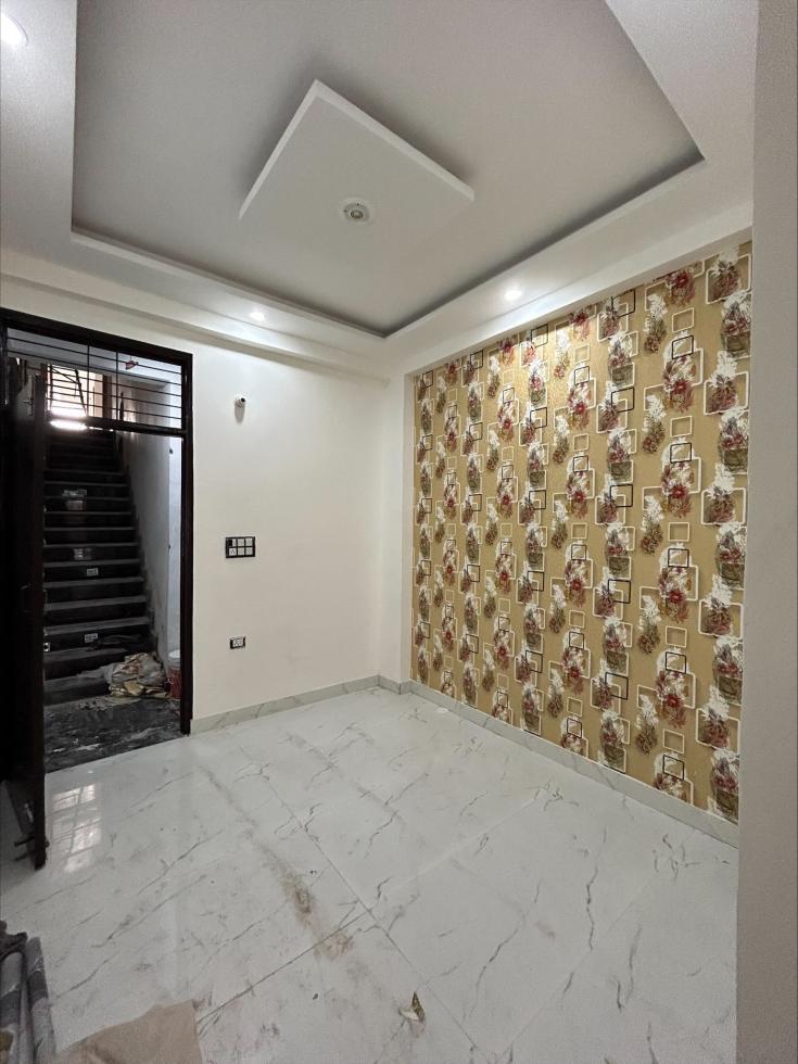 1 BHK Flat for Sale of Built-up 500 Sq.ft in DLF Ankur Vihar Ghaziabad by Mitra Estates 1 BHK Flat for Sale of Built-up 500 Sq.ft in DLF Ankur Vihar Ghaziabad by Mitra Estates