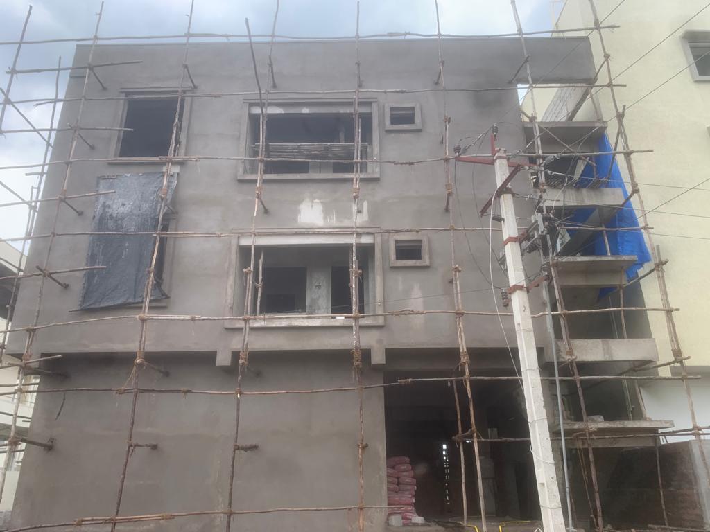 5 BHK Independent House / Villa / Bungalow for Sale of Built-up 3300 Sq.ft in Lakshmi Nagar Karimnagar by Nandikonda Ajith Reddy 5 BHK Independent House / Villa / Bungalow for Sale of Built-up 3300 Sq.ft in Lakshmi Nagar Karimnagar by Nandikonda Ajith Reddy