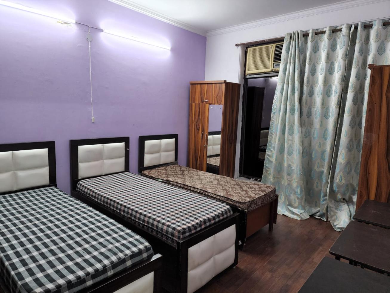Above 10 BHK Paying Guest for Rent of Built-up 1000 Sq.ft in Lajpat Nagar IV New Delhi by Gunjan Lakhanpal Above 10 BHK Paying Guest for Rent of Built-up 1000 Sq.ft in Lajpat Nagar IV New Delhi by Gunjan Lakhanpal