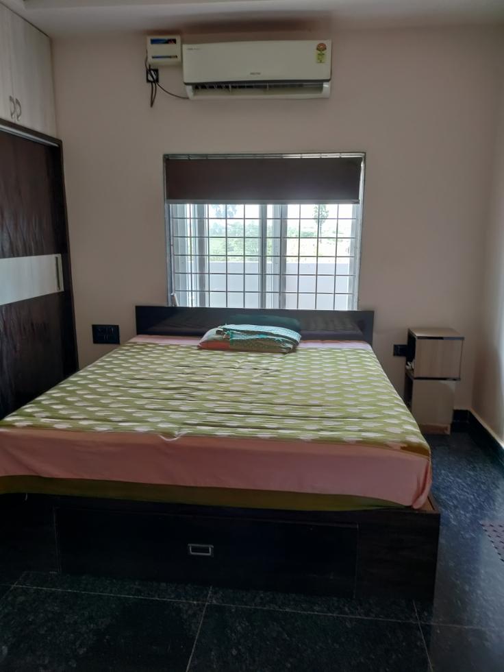 2 BHK Independent House / Villa / Bungalow for Sale of Built-up 2000 Sq.ft in Jangaon Warangal by Sunitha 2 BHK Independent House / Villa / Bungalow for Sale of Built-up 2000 Sq.ft in Jangaon Warangal by Sunitha