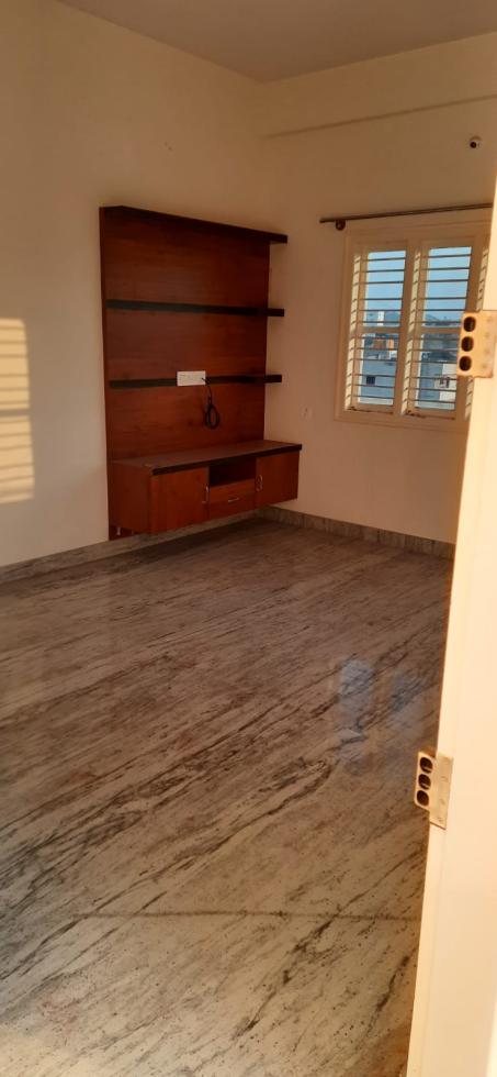 2 BHK Full Floor for Rent of Built-up 1400 Sq.ft in Ullal Uppanagar Bangalore by Srinivas 2 BHK Full Floor for Rent of Built-up 1400 Sq.ft in Ullal Uppanagar Bangalore by Srinivas
