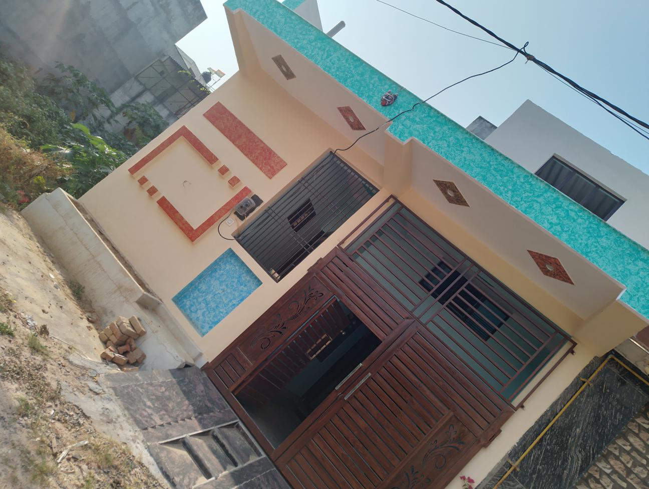 2 BHK Independent House / Villa / Bungalow for Sale of Built-up 1150 Sq.ft in Rishab Vihar Ghaziabad by Shubham 2 BHK Independent House / Villa / Bungalow for Sale of Built-up 1150 Sq.ft in Rishab Vihar Ghaziabad by Shubham