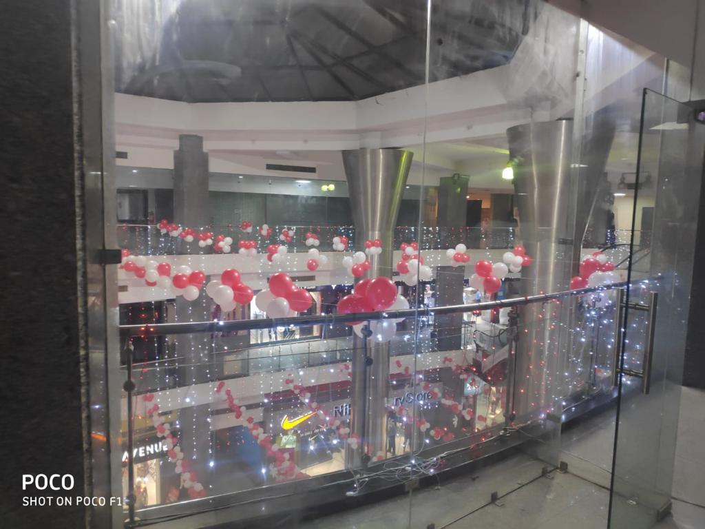 Super Built-up 1100 Sq.ft Commercial Space for Rent in Ansal Plaza Vaishali Ghaziabad by Vikas Bansal