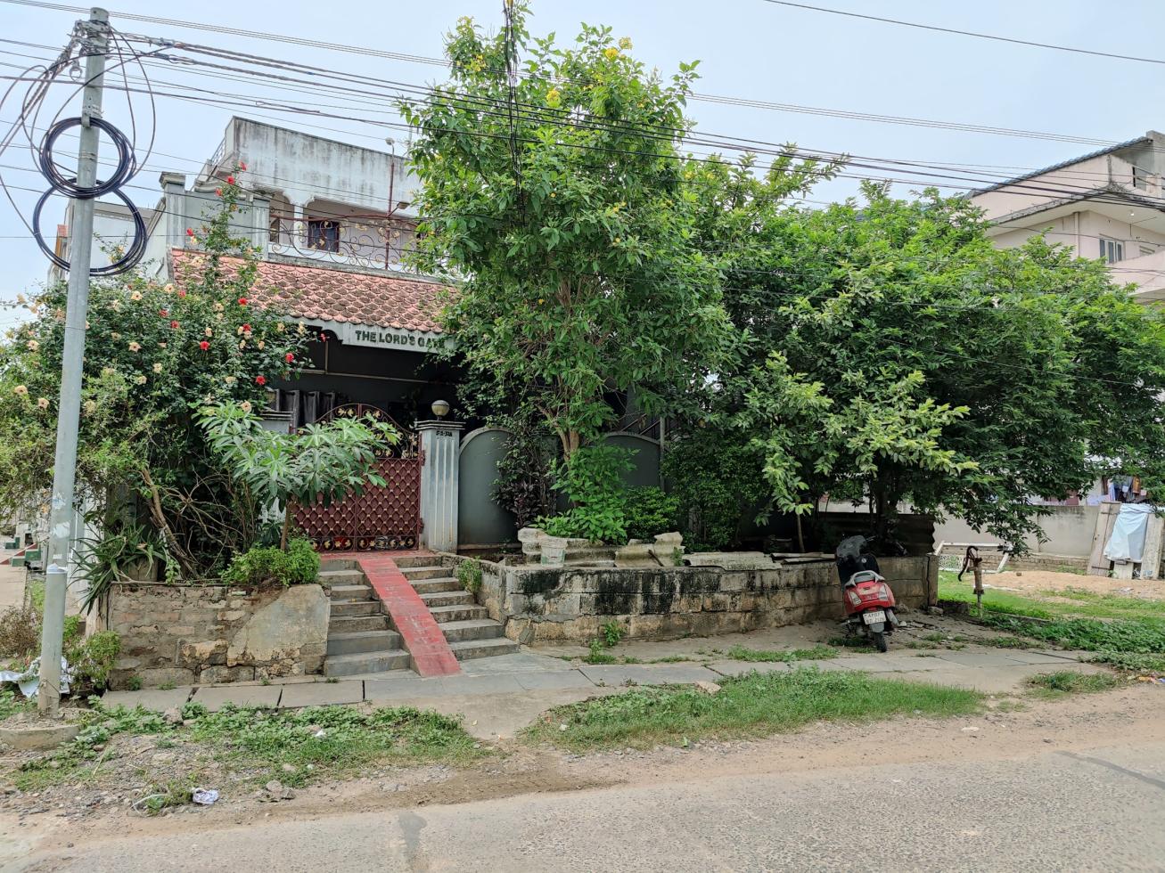 2 BHK Independent House / Villa / Bungalow for Sale of Plot 175 Sq.Yard in by Chenna Reddy 2 BHK Independent House / Villa / Bungalow for Sale of Plot 175 Sq.Yard in by Chenna Reddy