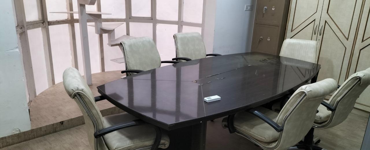 Built-up 2350 Sq.ft Office Space for Sale in Washington Plaza Goregaon West Mumbai by Sandeep M Thakur