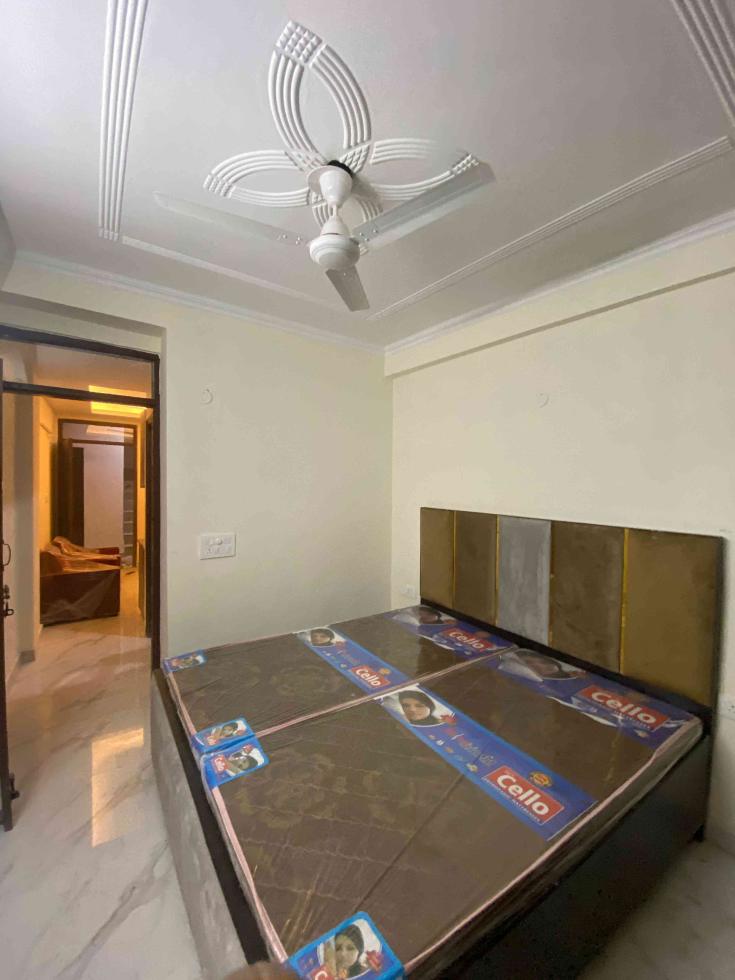 1 BHK Flat for Rent of Carpet 500 Sq.ft in   by Harun