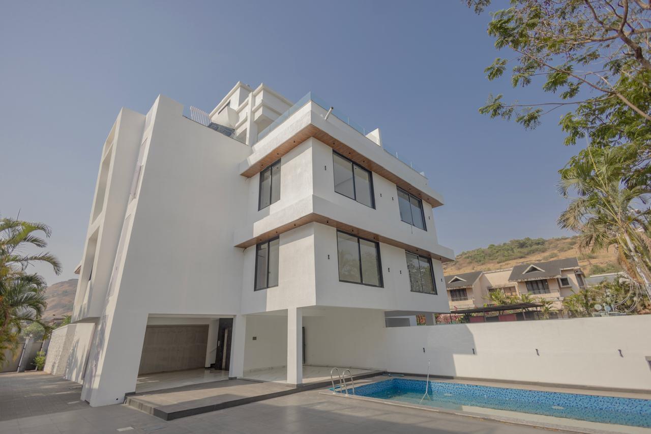 5 BHK Independent House / Villa / Bungalow for Sale of Carpet 3800 Sq.ft in Tungarli Lonavala by Dinesh Tripathi 5 BHK Independent House / Villa / Bungalow for Sale of Carpet 3800 Sq.ft in Tungarli Lonavala by Dinesh Tripathi
