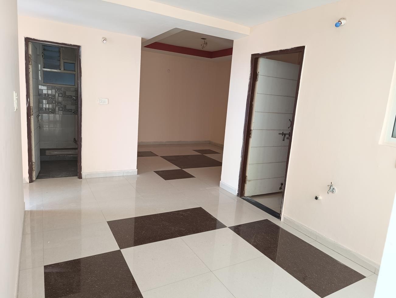2 BHK Flat for Sale of Super Built-up 1200 Sq.ft in Aditya Residency City Center Gwalior by Amit Banerjee