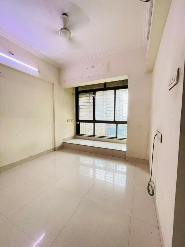 1 BHK Flat for Sale of Carpet 400 Sq.ft in Suyog CHS Goregaon West Mumbai by Waghmare S