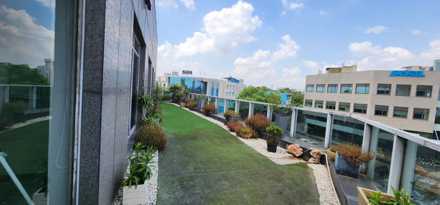 Super Built-up 50000 Sq.ft Commercial Building for Rent in Mohan Cooperative Industrial Estate New Delhi by BKG Groups