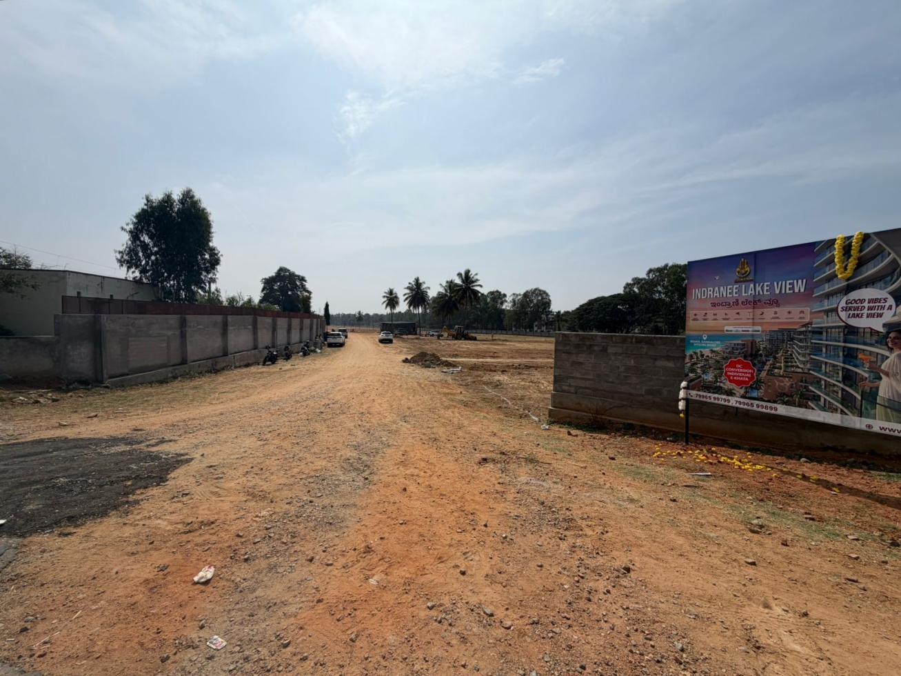  Residential Plot for Sale of Plot 2400 Sq.ft in Erayaa Indranee Lake View Bidadi Bangalore by Santhosh