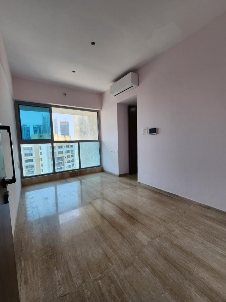 1 BHK Flat for Sale of Built-up 700 Sq.ft in Rajesh White City Kandivali East Mumbai by Prakash Surve