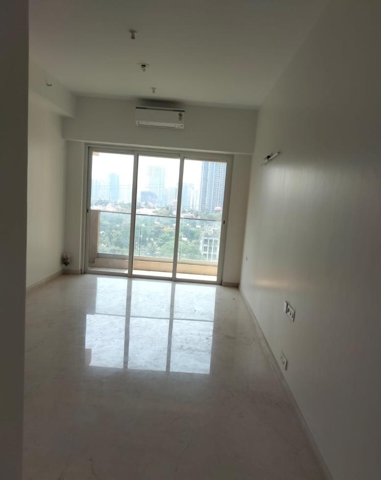 2 BHK Flat for Sale of Carpet 881 Sq.ft in Kalpataru Radiance Goregaon West Mumbai by Waghmare S