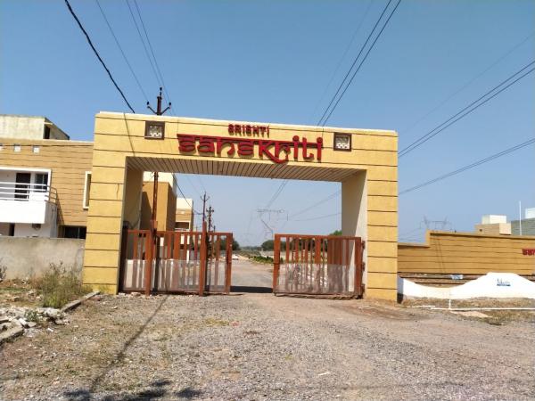 2 BHK Independent House / Villa / Bungalow for Sale of Plot 1500 Sq.ft in Srishti Sanskriti Mungali Naka Bilaspur by Rakesh 2 BHK Independent House / Villa / Bungalow for Sale of Plot 1500 Sq.ft in Srishti Sanskriti Mungali Naka Bilaspur by Rakesh