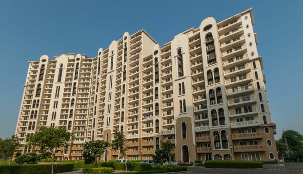 3 BHK Flat for Sale of Super Built-up 2384 Sq.ft in DLF New Town Heights 1 Sector 90 Gurgaon by Allwyn Borde 3 BHK Flat for Sale of Super Built-up 2384 Sq.ft in DLF New Town Heights 1 Sector 90 Gurgaon by Allwyn Borde