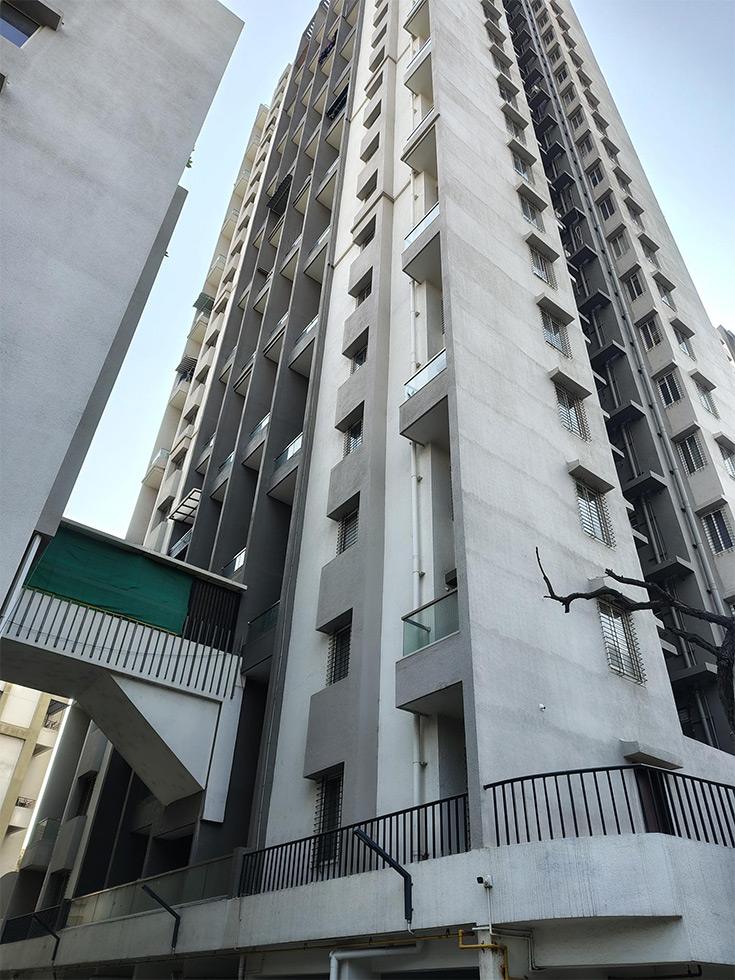 Yashone Wakad Central