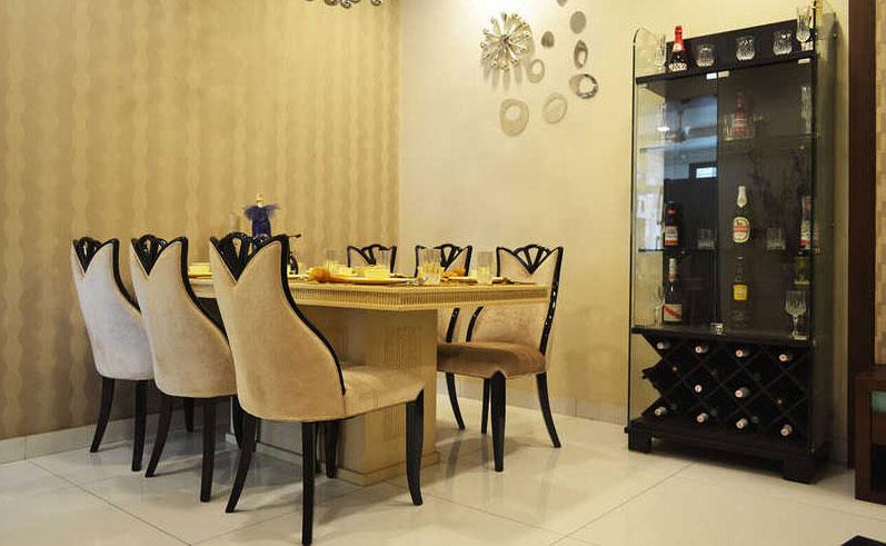 Mohan Areca - Dining Table