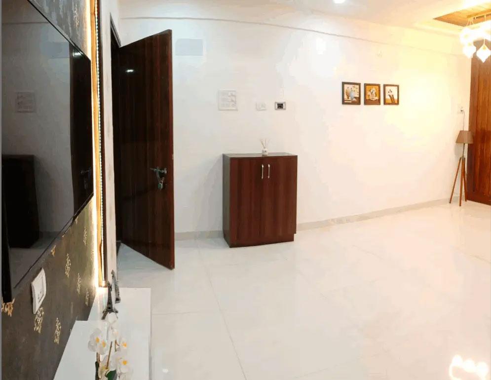 Shirke Parijat Hill View - Living Area