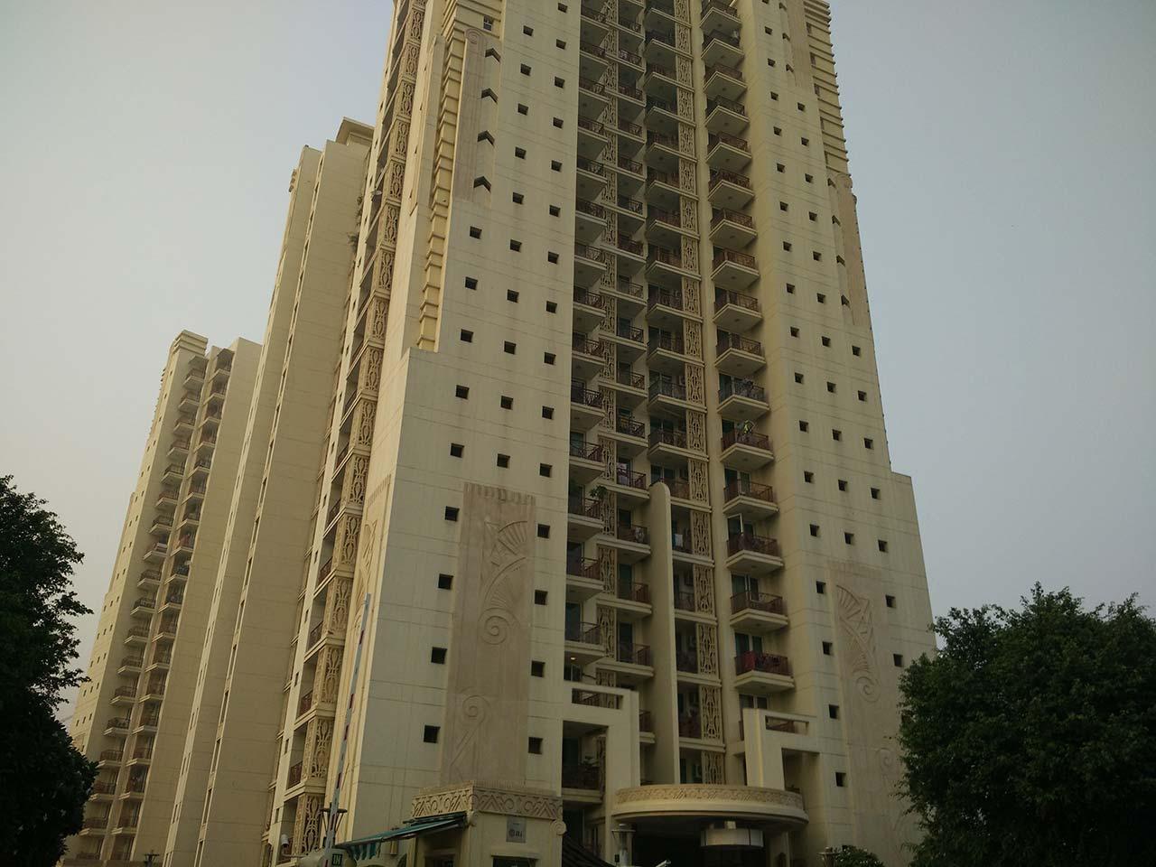 DLF The Summit DLF The Summit