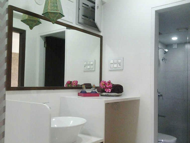 Spark Desai Oceanic - Washroom