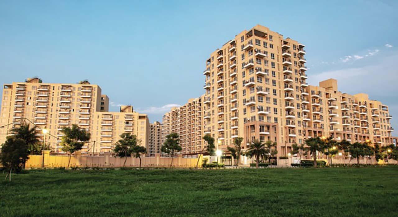 4 BHK Flat for Rent of Super Built-up 3250 Sq.ft in Emaar The Views Sector 105 Mohali by Gaurav 4 BHK Flat for Rent of Super Built-up 3250 Sq.ft in Emaar The Views Sector 105 Mohali by Gaurav